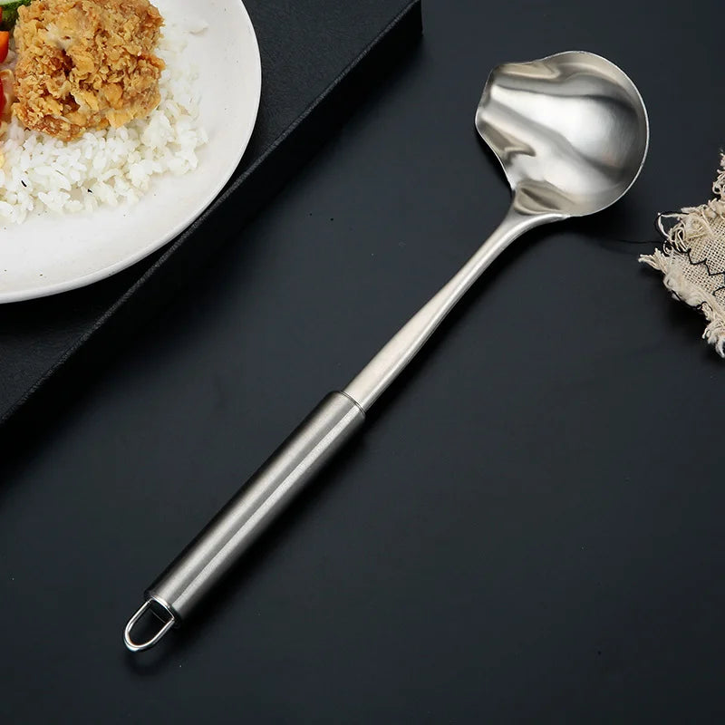 Duck Mouth Stainless Steel Soup Ladle - Stylish & Durable Kitchen Tool